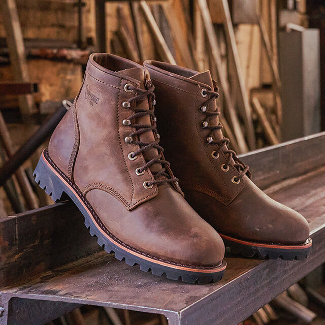 Tan outlet chippewa boots