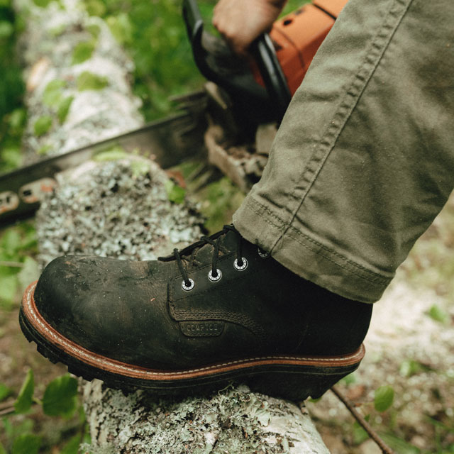Thunderstruck 9" Waterproof Nano Comp Toe Logger in Charcoal (black).